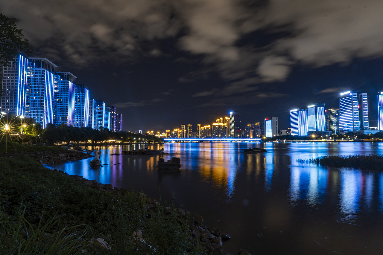 总要去趟福州吧，吹吹闽江的晚风，看看夜景（图ZMzk2NjY3OTY0） - 风光摄影 - 站酷设计师77_摄影原创素材 - 站酷ZCOOL