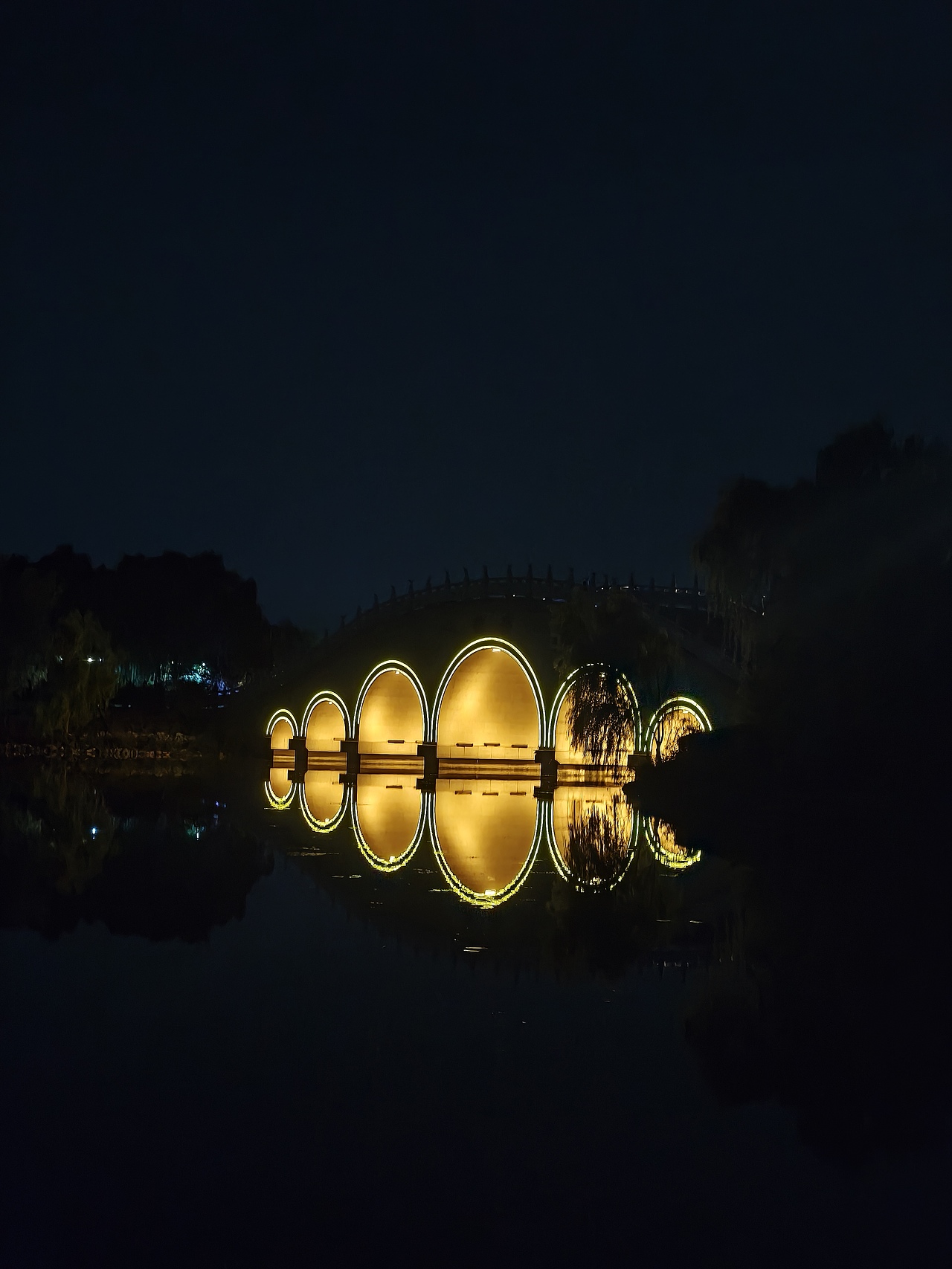 昆明池鹊桥夜景（图ZMzk2Nzk3NzM2） - 风光摄影 - 站酷设计师赛德娜发现美原创素材 - 站酷ZCOOL