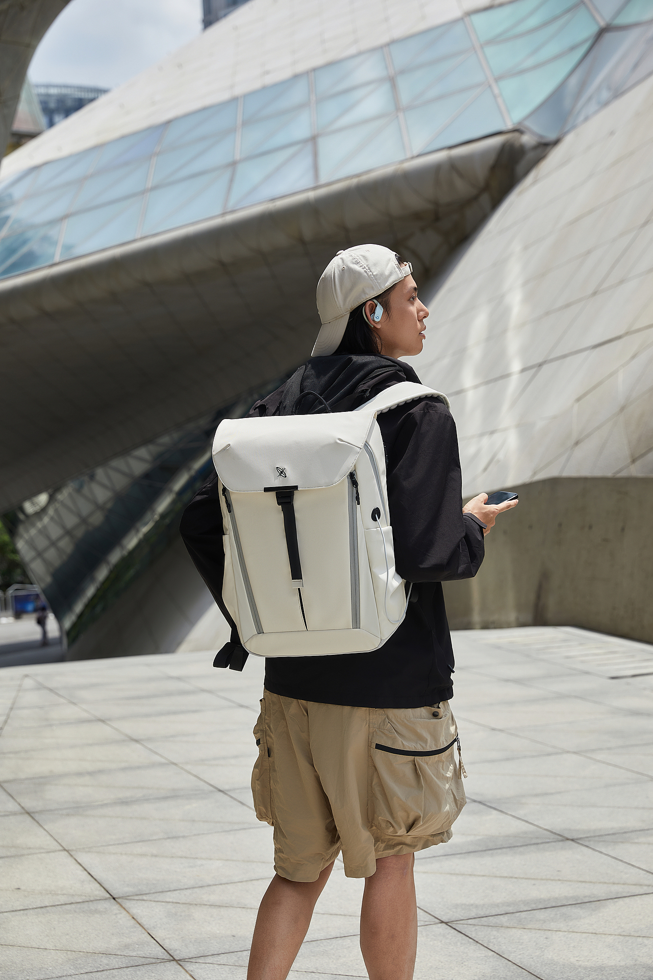 商业摄影｜新品双肩包拍摄｜包包拍摄｜男包拍摄（图ZMzk2ODUzMDAw） - 时尚/艺术摄影 - 站酷设计师摄影师Fengzi原创素材 - 站酷ZCOOL