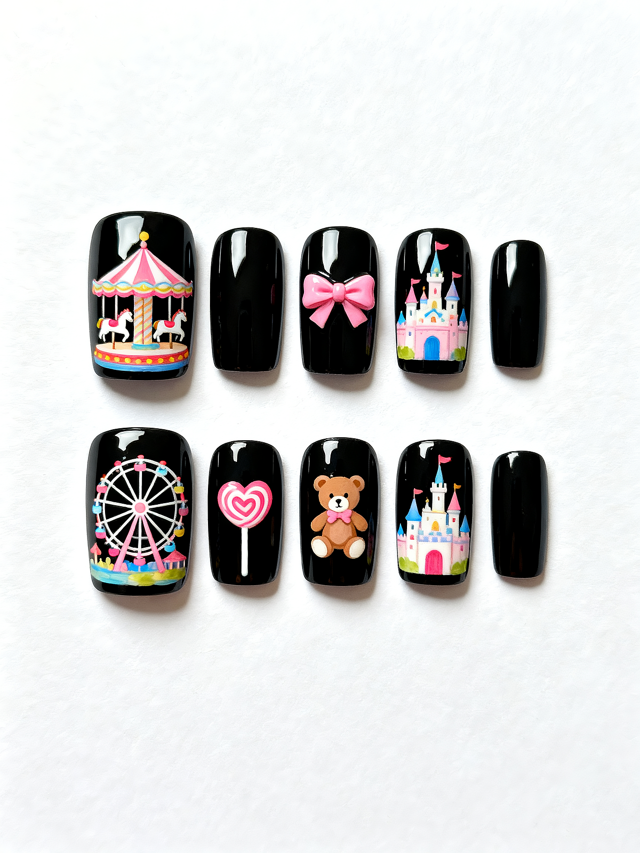 手绘美甲 一起去游乐园吧