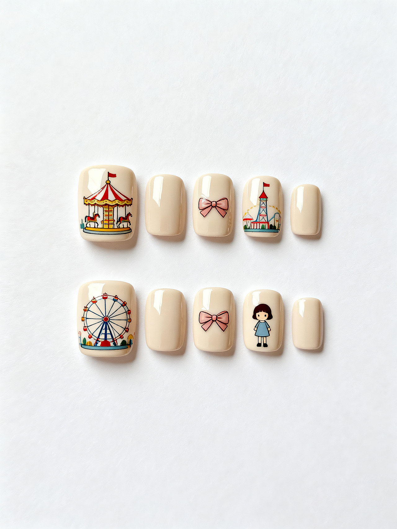 手绘美甲 一起去游乐园吧