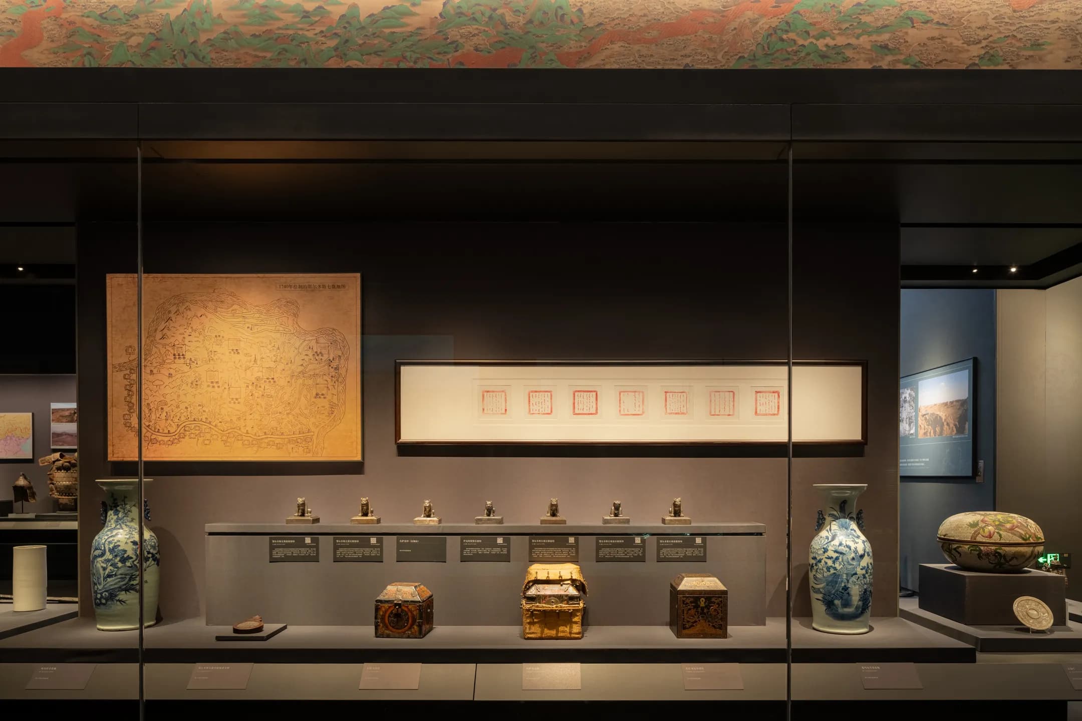 触摸鄂尔多斯的文明脉搏：博物馆里的文物对话与 “多元共生” 回响-森克思科技（图ZMTUyMzIxNDA=） - 观点 - 站酷设计师森克思科技原创素材 - 站酷ZCOOL