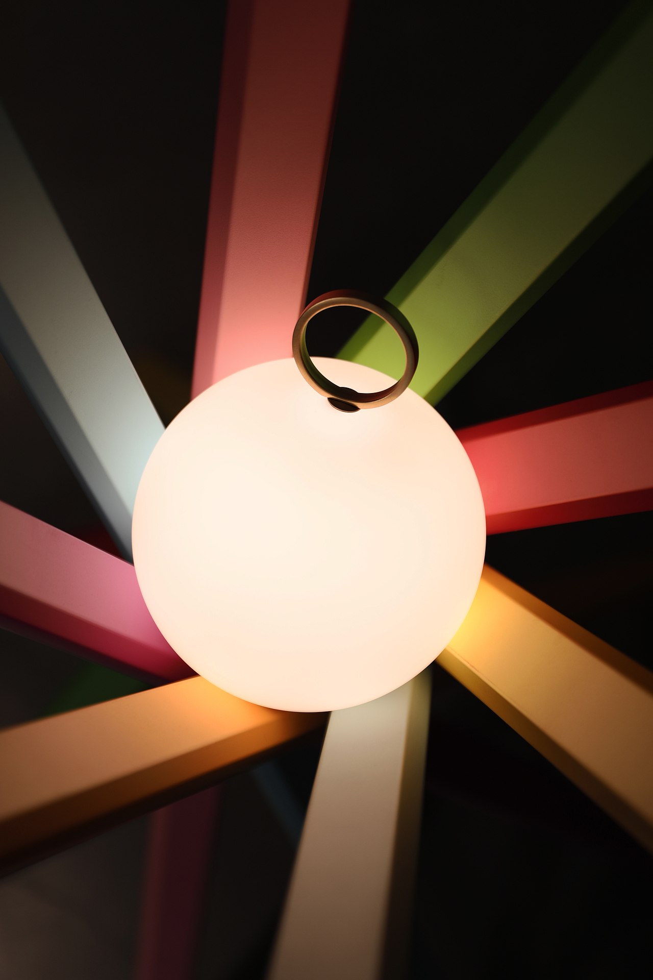 戒指灯 | Femo Design Studio（图ZMzk2OTYxNjU2） - 生活用品 - 站酷设计师沣茂设计原创素材 - 站酷ZCOOL