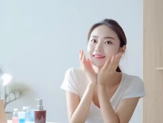 敏感肌学生专属洗面奶：温和又补水的5款平价洁面乳安利