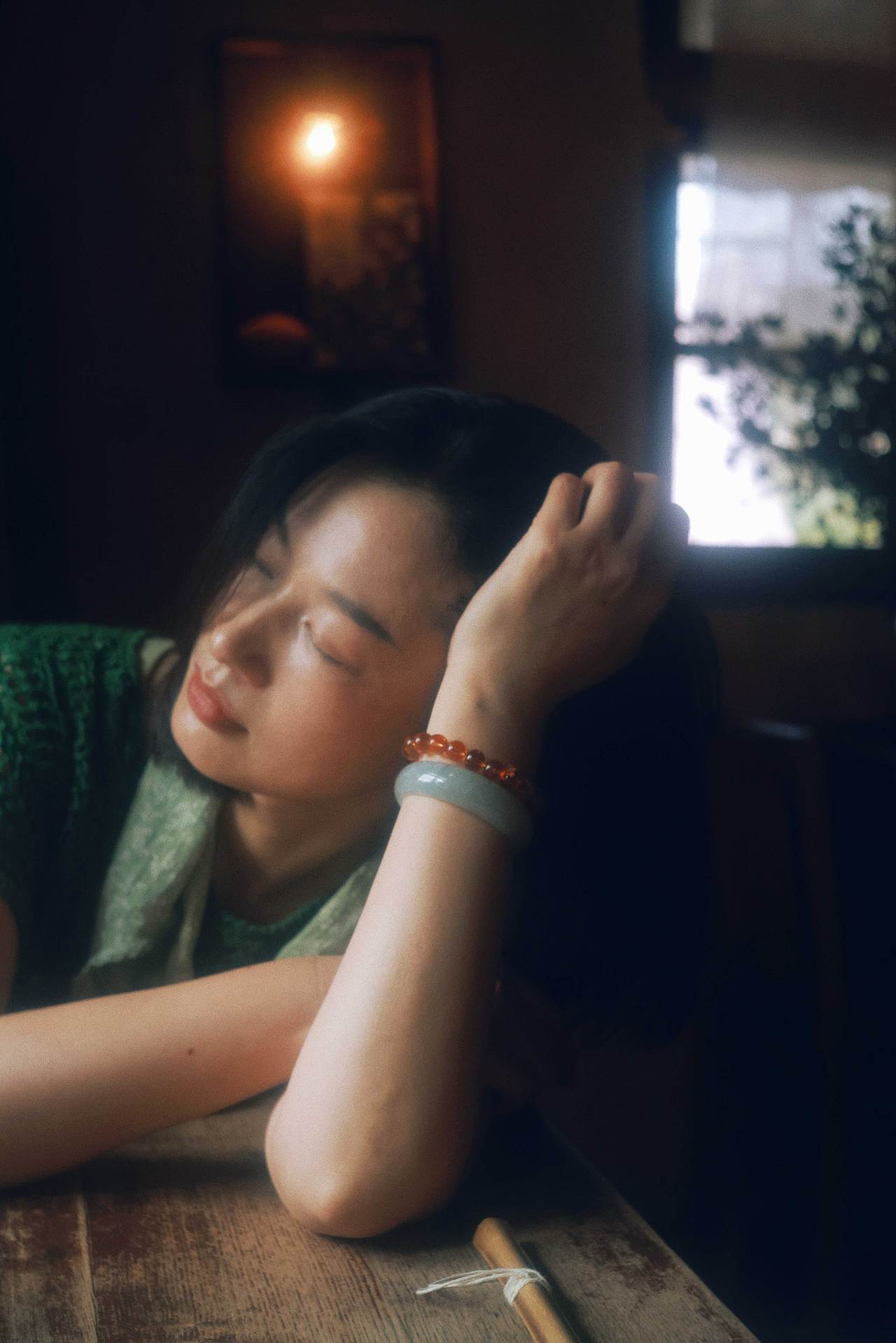 潜入绿色的梦里（图ZMzk3MDc0MDky） - 人像摄影 - 站酷设计师midy有岸原创素材 - 站酷ZCOOL