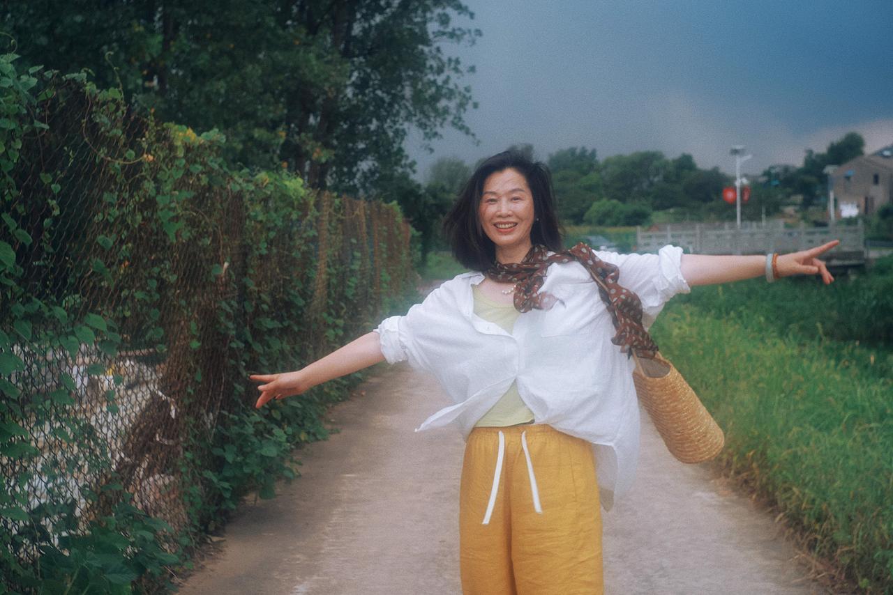 潜入绿色的梦里（图ZMzk3MDc0MTgw） - 人像摄影 - 站酷设计师midy有岸原创素材 - 站酷ZCOOL