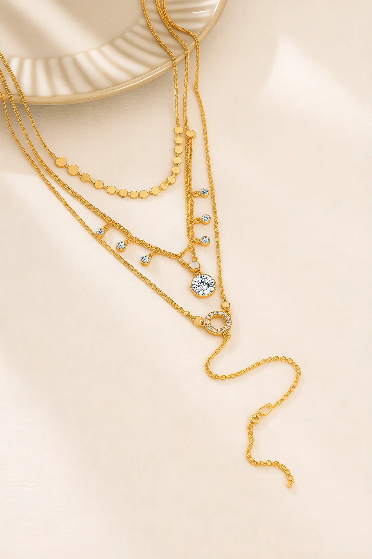 饰品精修丨AI丨耳环丨项链丨臂环丨跨境电商丨麦图摄影（图ZMzk3MTI0NTI4） - 产品摄影 - 站酷设计师麦图商业摄影原创素材 - 站酷ZCOOL