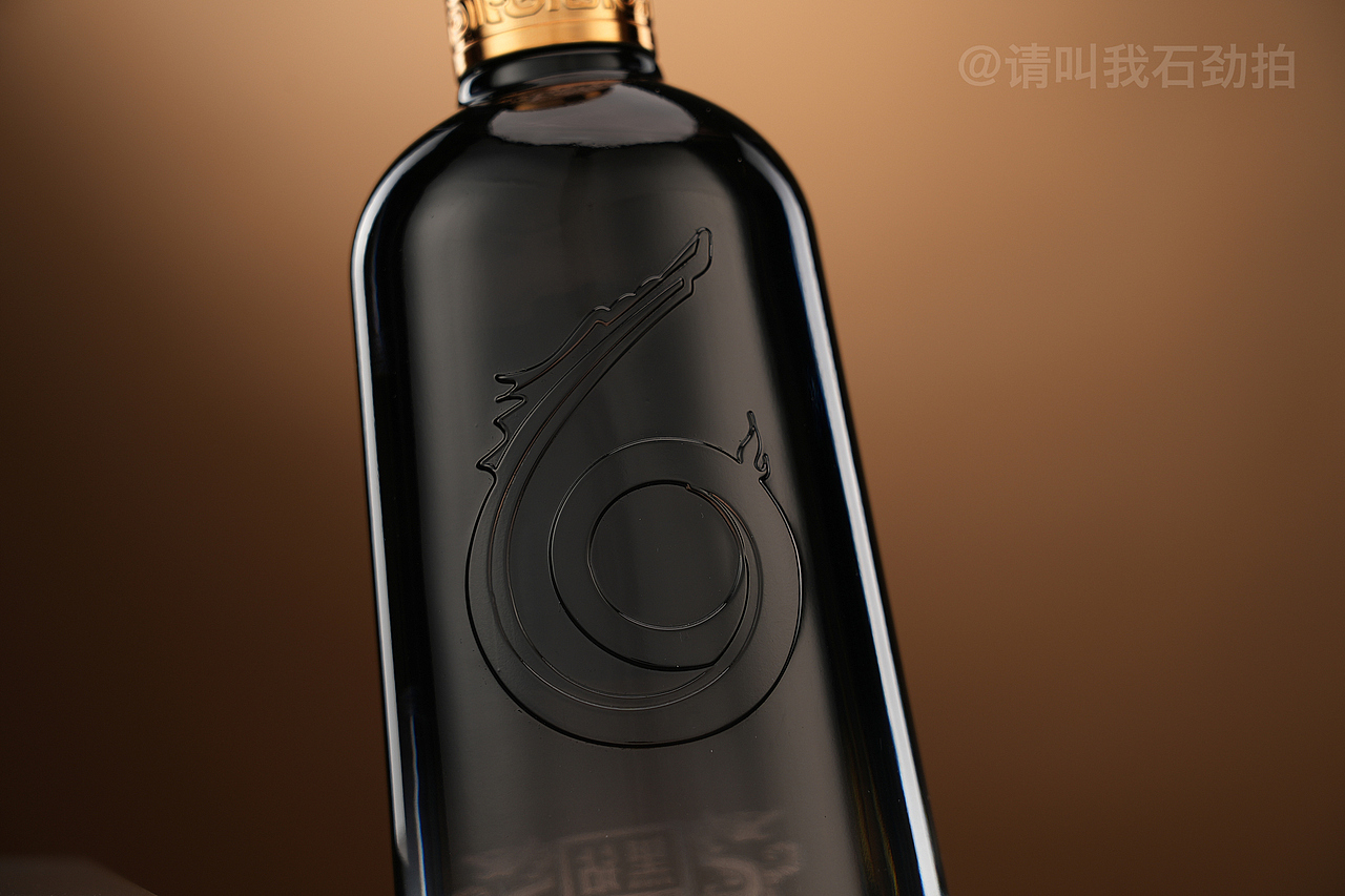 仰韶·大黄河美酒｜产品实拍案例（图ZMzk3MTM3MTA0） - 产品摄影 - 站酷设计师请叫我石劲拍原创素材 - 站酷ZCOOL