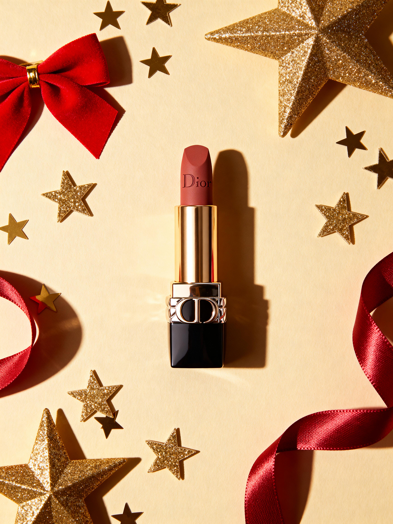 Dior 口红 I 节日/布料/情人节/创意Ai场景出图（图ZMzk3MTg4NzYw） - 产品 - 站酷设计师沐风keyshot原创素材 - 站酷ZCOOL
