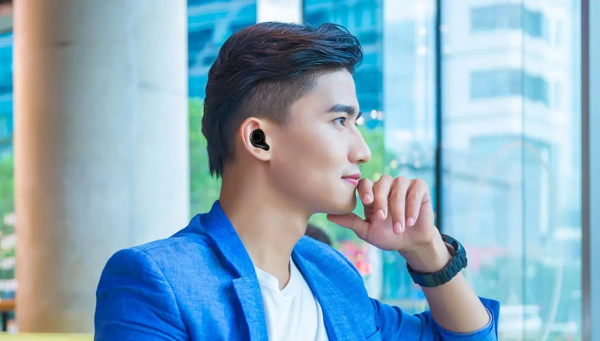 别看它小!5.4g小身板藏Hi-Fi!览邦LaiPods Pro+:音质与降噪吊媲美千元机