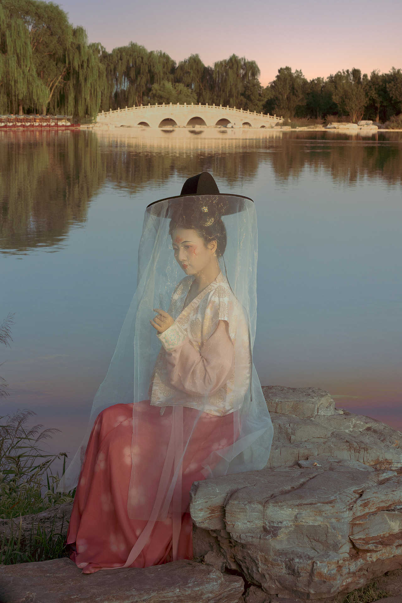 秋日闲情（图ZMzk3MjAyNzU2） - 人像摄影 - 站酷设计师若寒Rock原创素材 - 站酷ZCOOL