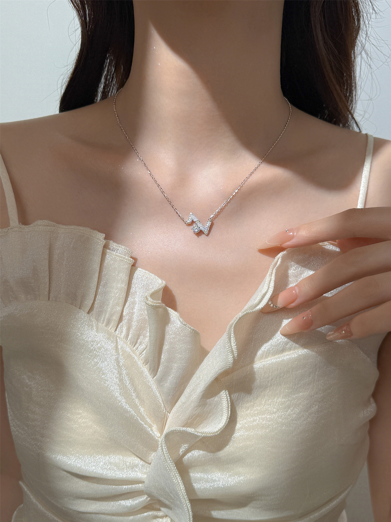 网感首饰丨ins丨手机片丨麦图摄影丨模特图丨项链饰品