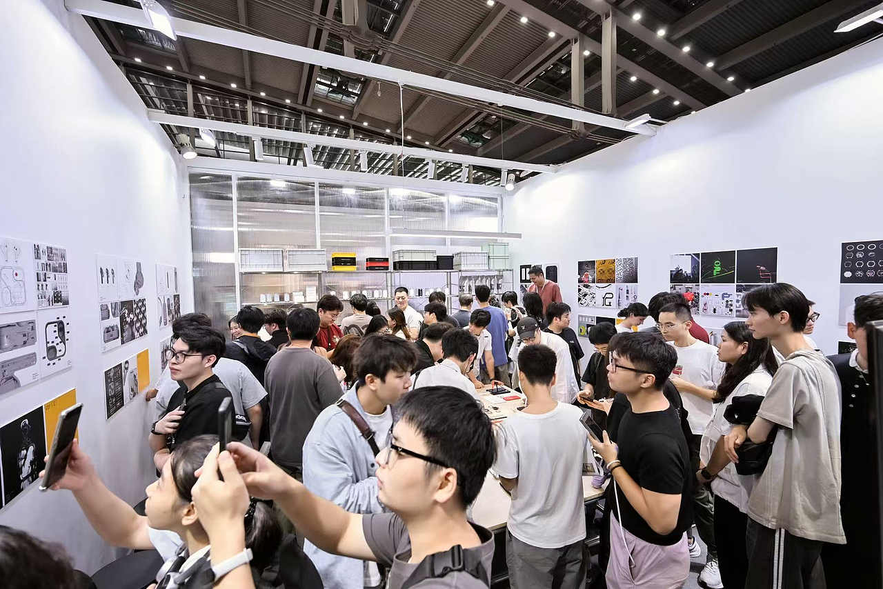 Nothing Design Studio Hours(图ZMzk3MzA4MTgw) - 电子产品 - 站酷设计师时晓曦原创素材 - 站酷ZCOOL