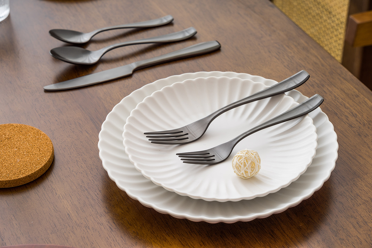 《我不想忘记你》| 刀叉勺套装 | 不锈钢餐具（图ZMzk3MzEyNDI4） - 产品摄影 - 站酷设计师一毛拍美器原创素材 - 站酷ZCOOL