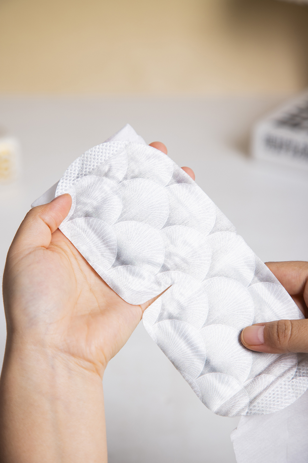 有间|瑶辰菊花决明子密蒙花草本蒸汽眼罩（图ZMzk3MzE4NjA0） - 产品摄影 - 站酷设计师有间图片社原创素材 - 站酷ZCOOL