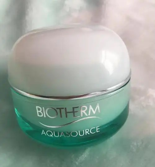 敏感肌友好型男士面膜的研发突破与市场空白