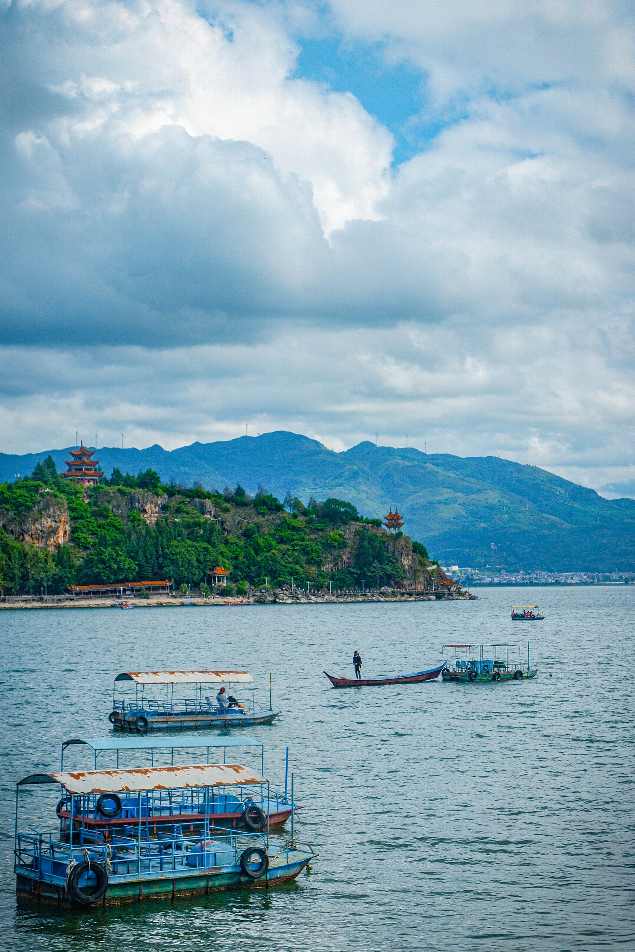 2025年10月外出-澄江红沙滩、马房村、通海