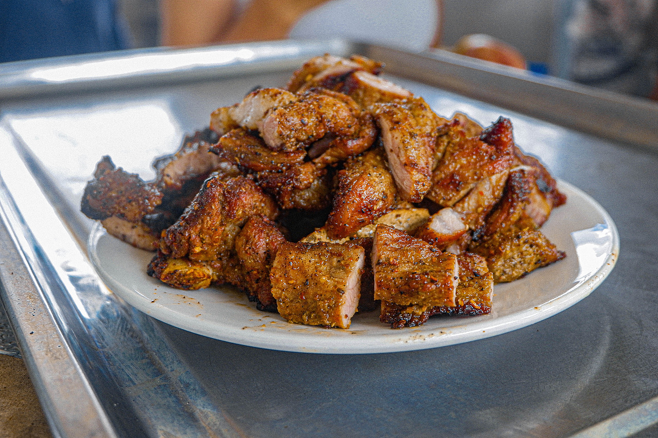 2025年10月外出-墨江双龙烧烤城