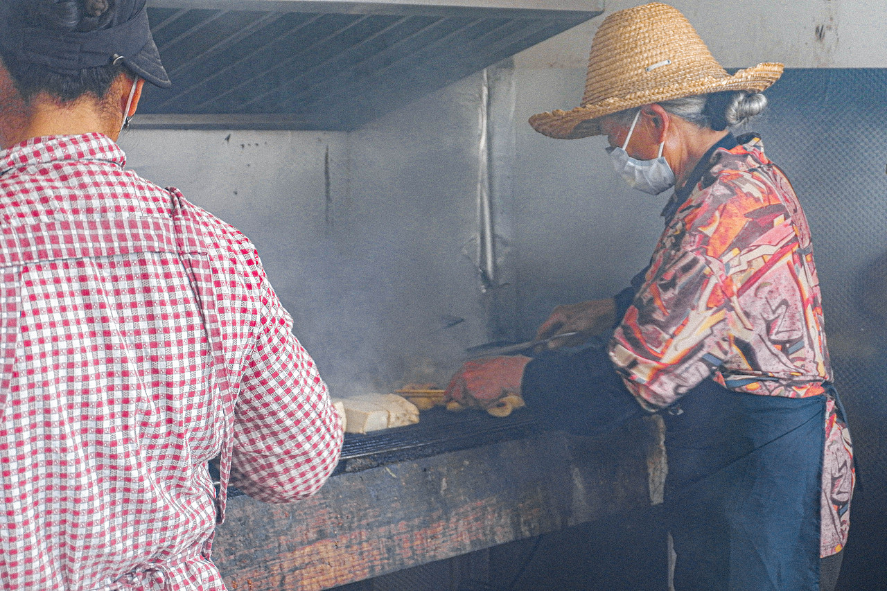 2025年10月外出-墨江双龙烧烤城
