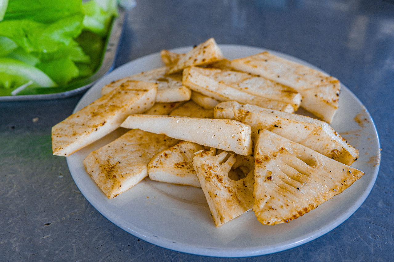 2025年10月外出-墨江双龙烧烤城