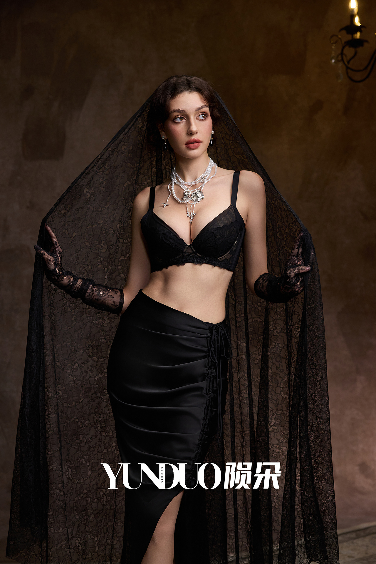 法式内衣拍摄 油画风内衣拍摄 性感内衣拍摄