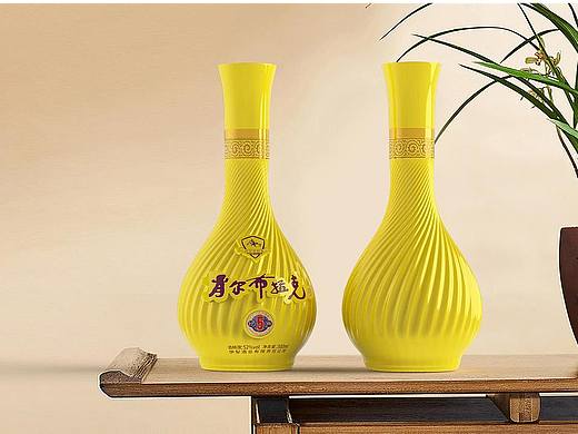 丰格创意作品：经典浓香——肖尔布拉克酒经典5