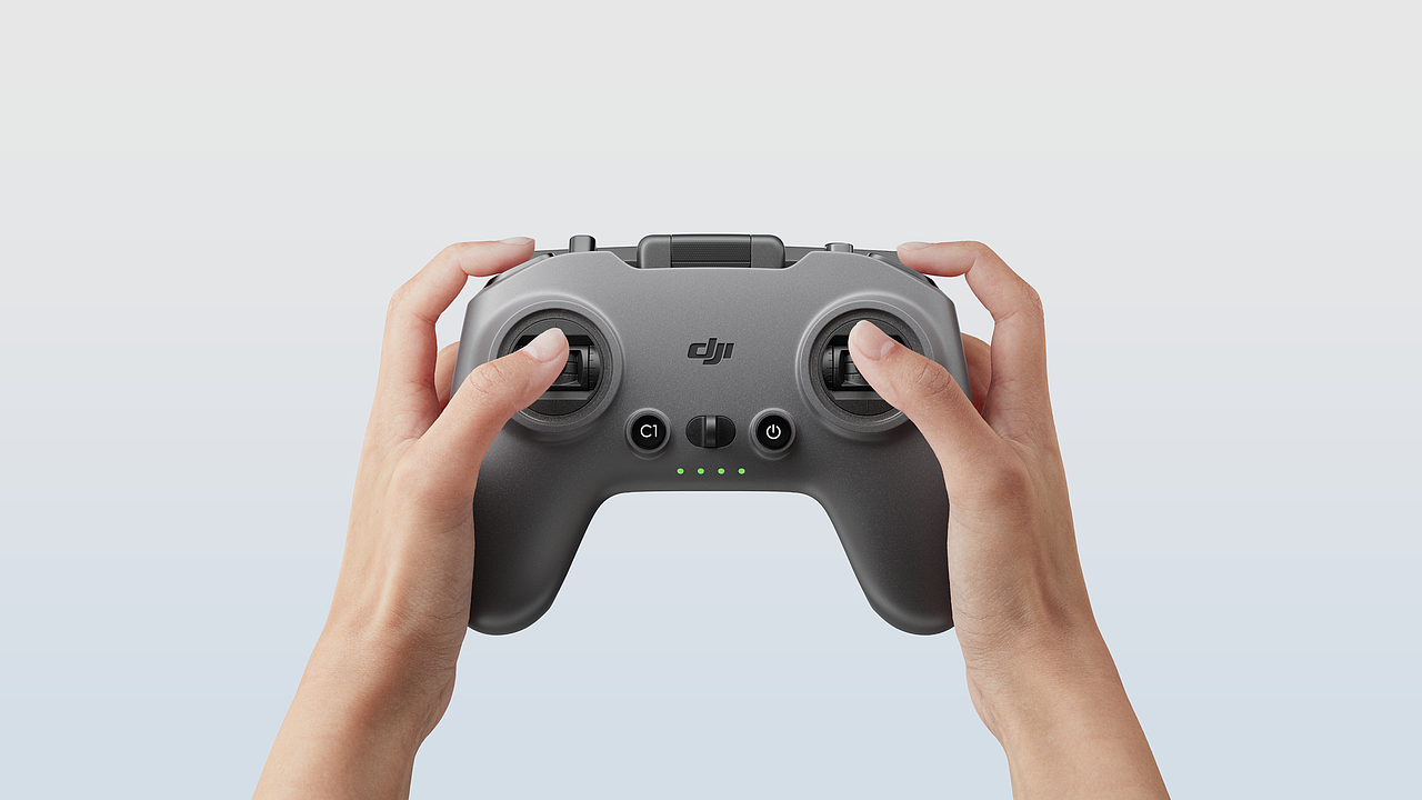 大疆产品渲染练习（图ZMzk3NTIwNDg4） - 产品 - 站酷设计师范特西Ccc原创素材 - 站酷ZCOOL