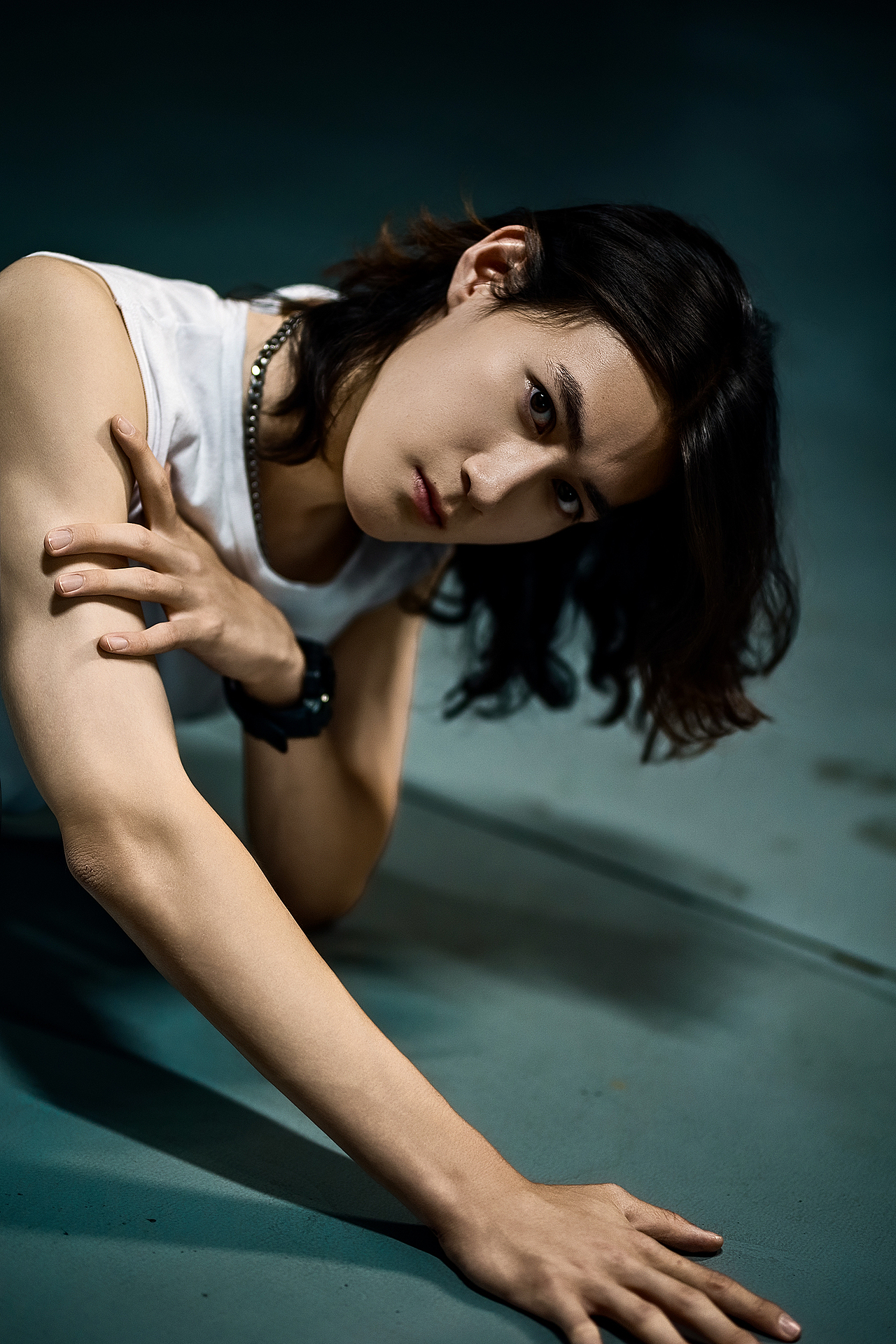 独守孤城/男模情绪感摄影写真及视频