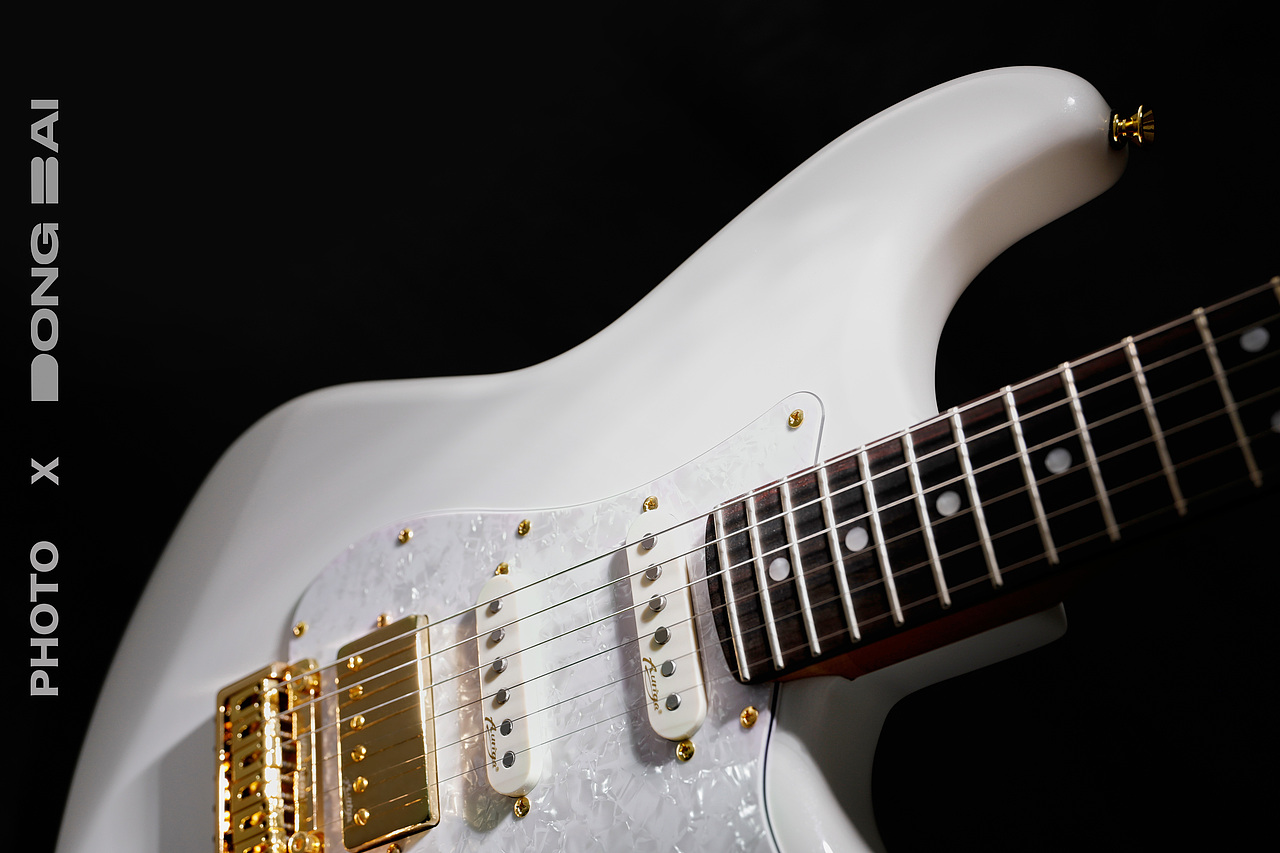 电吉他黑背景拍摄案例（图ZMzk3NTg0ODUy） - 产品摄影 - 站酷设计师DongBai东白文化原创素材 - 站酷ZCOOL