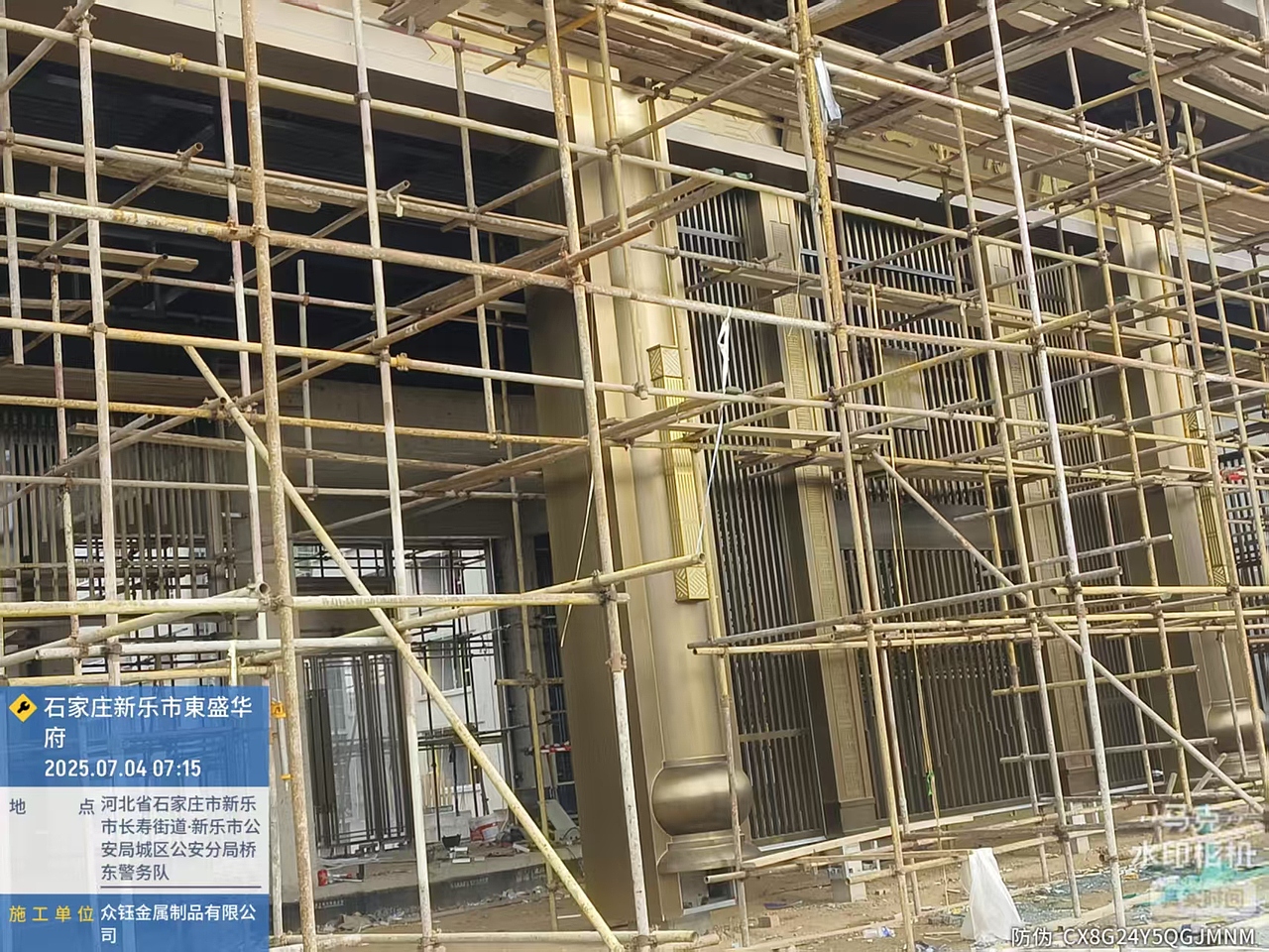石家庄新乐市东盛华府中式门楼斗拱飞檐绘东方人居画卷