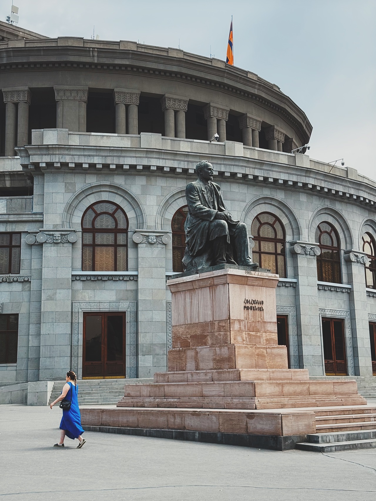 格鲁吉亚，亚美尼亚