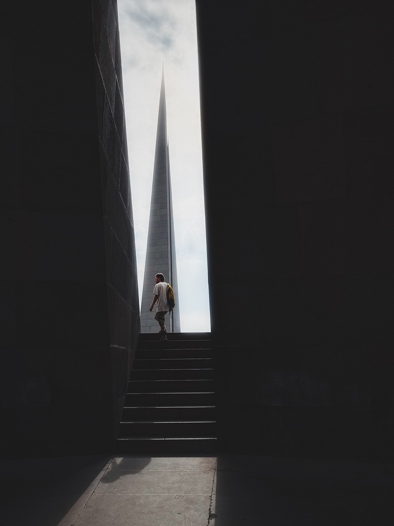 格鲁吉亚，亚美尼亚