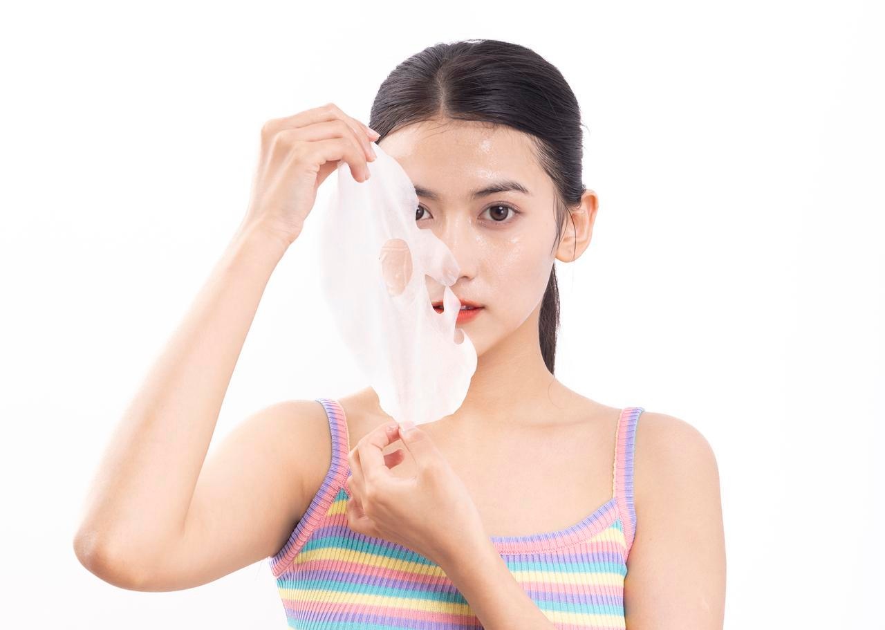 男士干燥肌别乱买面膜！修复型才是王炸，72 小时锁水不翻车