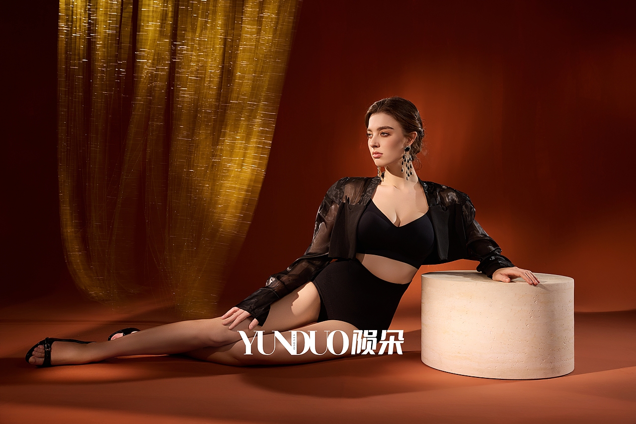 塑身衣拍摄 收腹裤拍摄 电商拍摄（图ZMzk3Njk2MDIw） - 产品摄影 - 站酷设计师陨朵商拍刘大奇原创素材 - 站酷ZCOOL