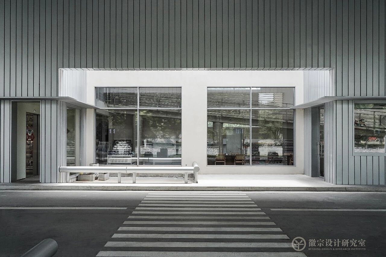 豫达美术馆加油站