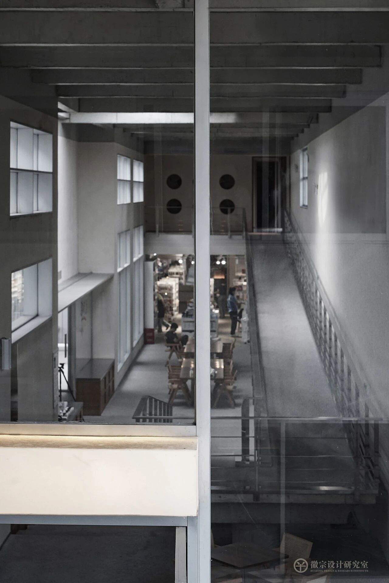 豫达美术馆加油站