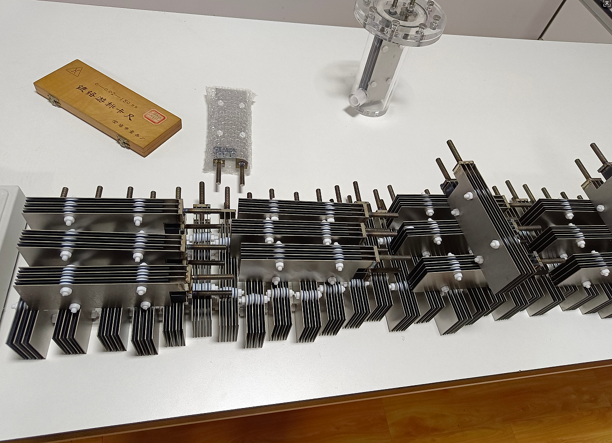 次氯酸钠电极组——电化学法生成次氯酸钠的核心装置