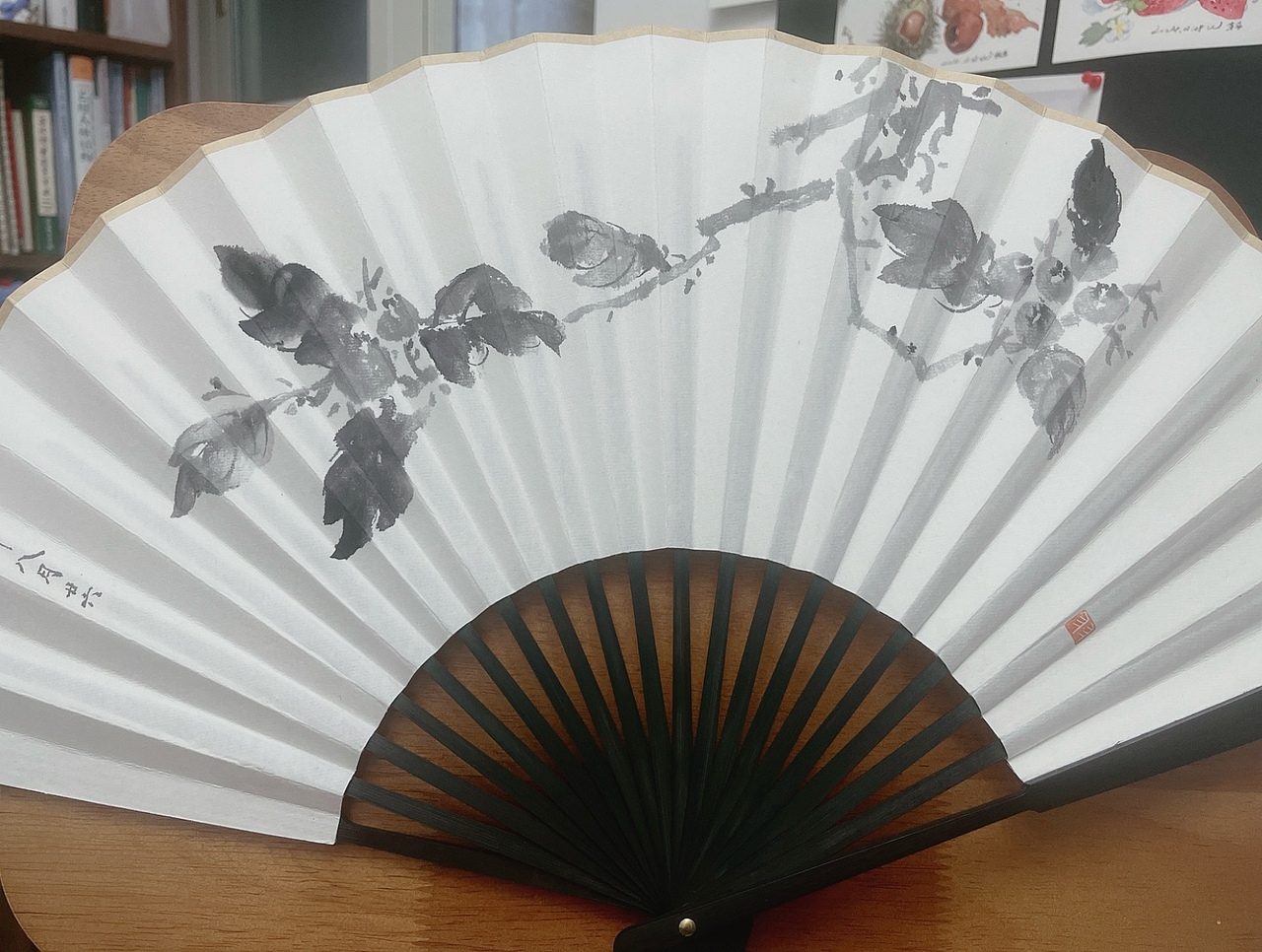 写意花卉扇面（图ZMzk3NzczNTIw） - 艺术插画 - 站酷设计师U秀秀原创素材 - 站酷ZCOOL