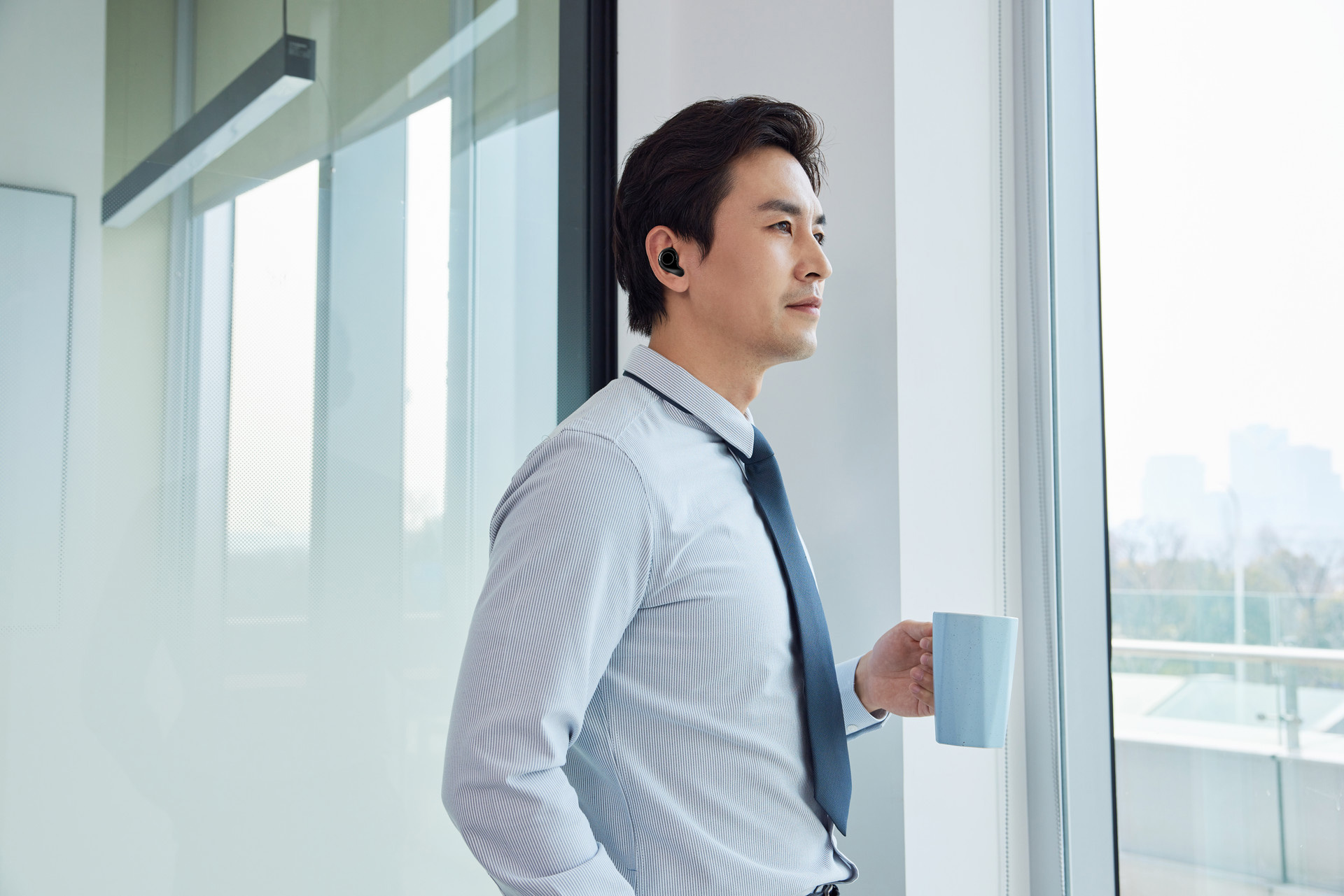 以前耳机戴1小时就酸？览邦LaiPods Pro+5.4g无感佩戴，听歌像在音乐厅，同事问爆链接（图ZMTUyNDk5Njg=） - 资讯 - 站酷设计师来这个世界看看原创素材 - 站酷ZCOOL