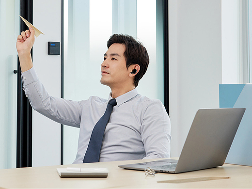 以前耳机戴1小时就酸？览邦LaiPods Pro+5.4g无感佩戴，听歌像在音乐厅，同事问爆链接