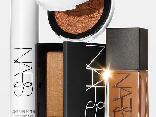 介于制作|NARS Global-产品静物图 🔴
