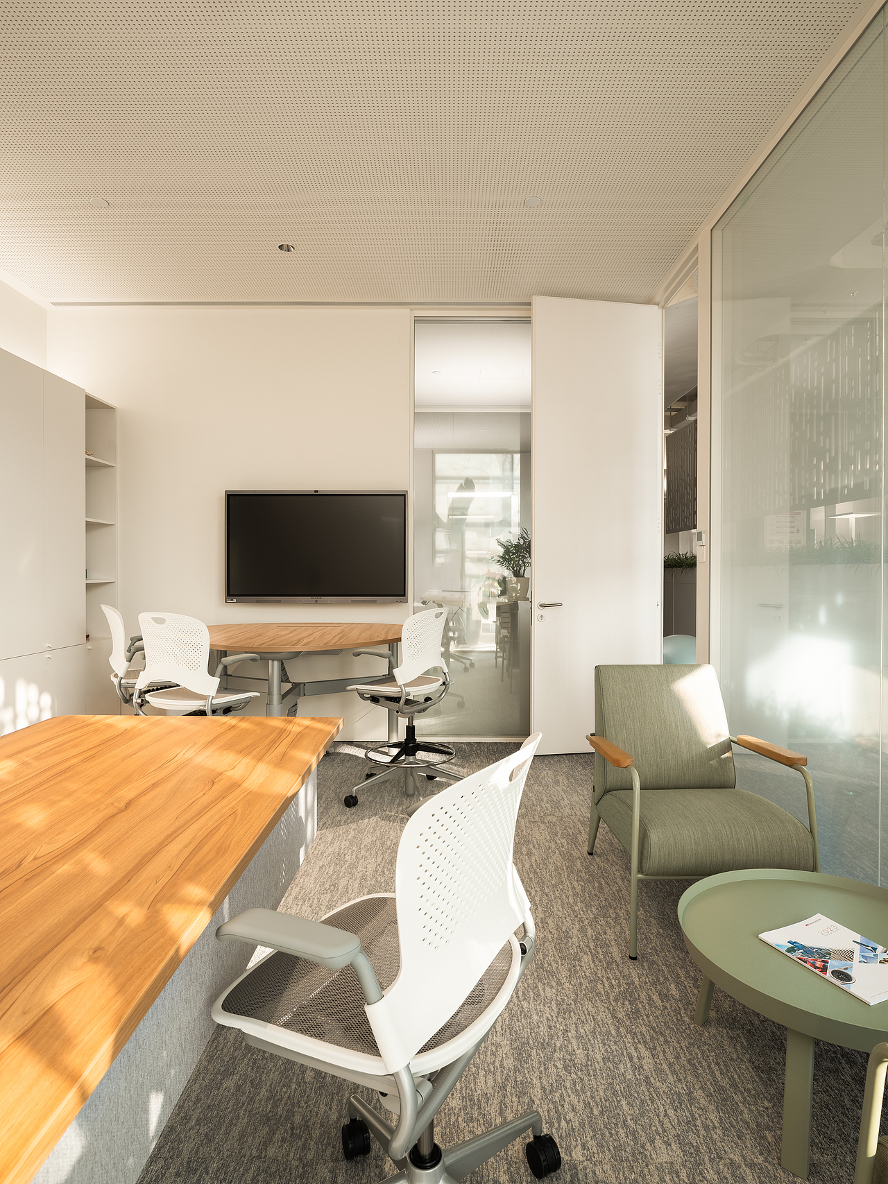 太古里辦公室（圖ZMzk3ODYwNzg0） - 環(huán)境/建筑攝影 - 站酷設(shè)計(jì)師陳北風(fēng)原創(chuàng)素材 - 站酷ZCOOL