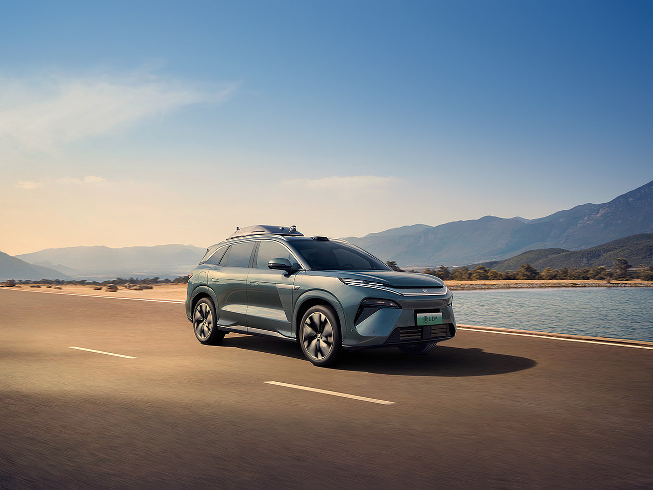 比亚迪-汉L（图ZMzk3OTU2NDg4） - 产品摄影 - 站酷设计师老朝奉_原创素材 - 站酷ZCOOL