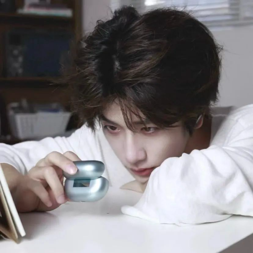 秋季护肤怕麻烦？览邦男士护肤套装，把‘年轻感’锁得死死的～