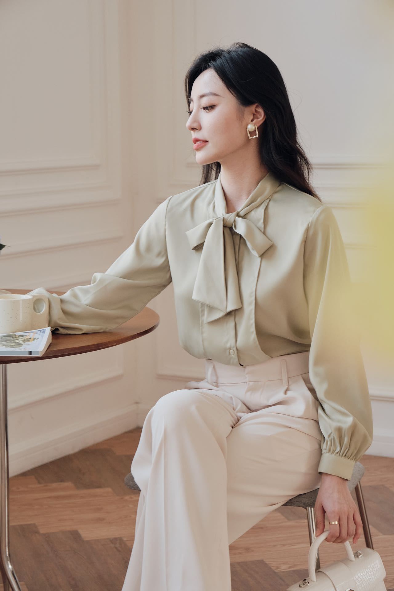 动作松弛随性又有感染力