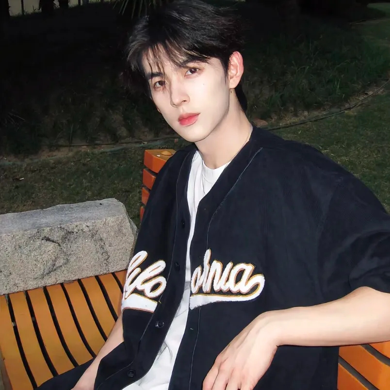 2025油皮救星降临！5款洗面奶SPA级控油，洗完12小时不泛油光～