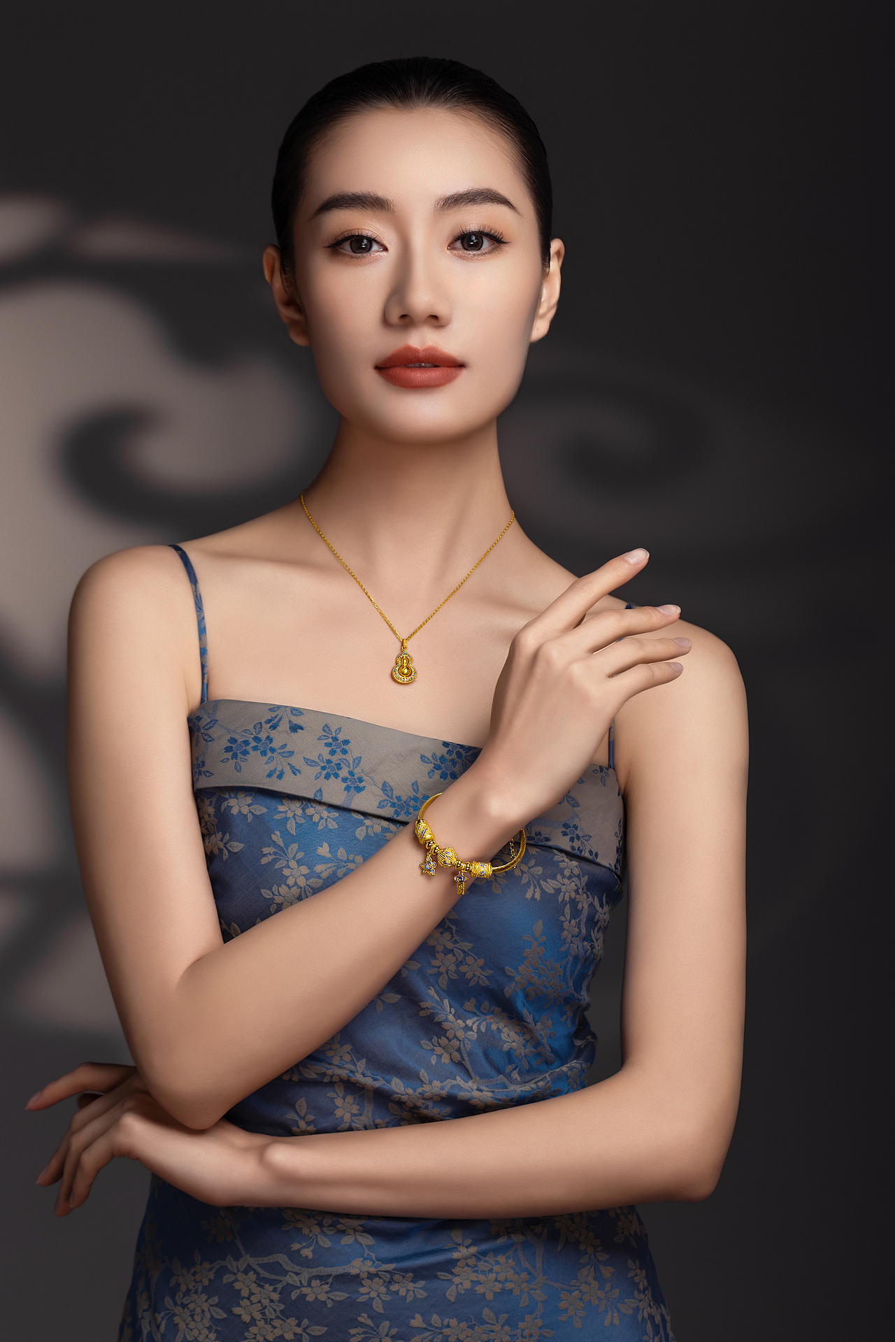 “周大生”国家宝藏- 青花瓷系列