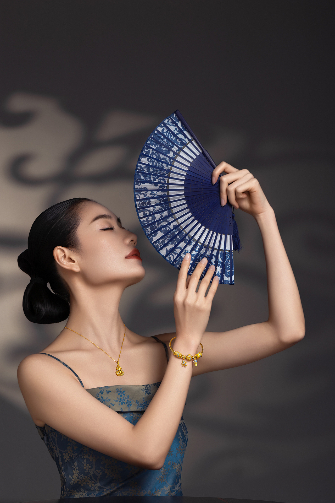 “周大生”国家宝藏- 青花瓷系列