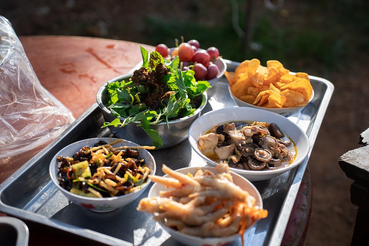 云南大花苗婚礼