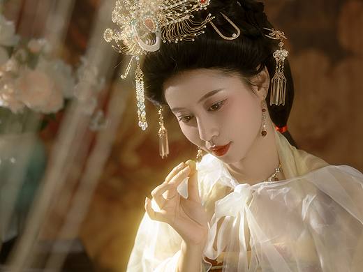 仿妆女儿国国王